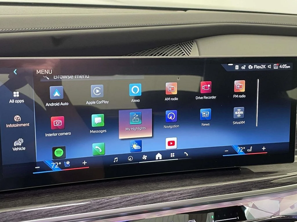 2025 BMW 7 Series 760i - Photo 24