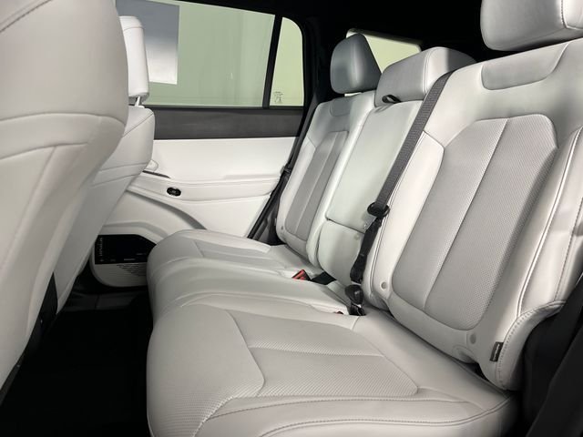 New 2026 Sting-Gray Clearcoat Jeep Limited image 7