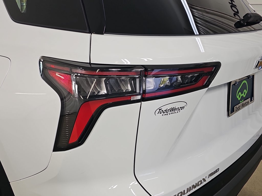 Certified Used 2025 Summit White Chevrolet LT image 39