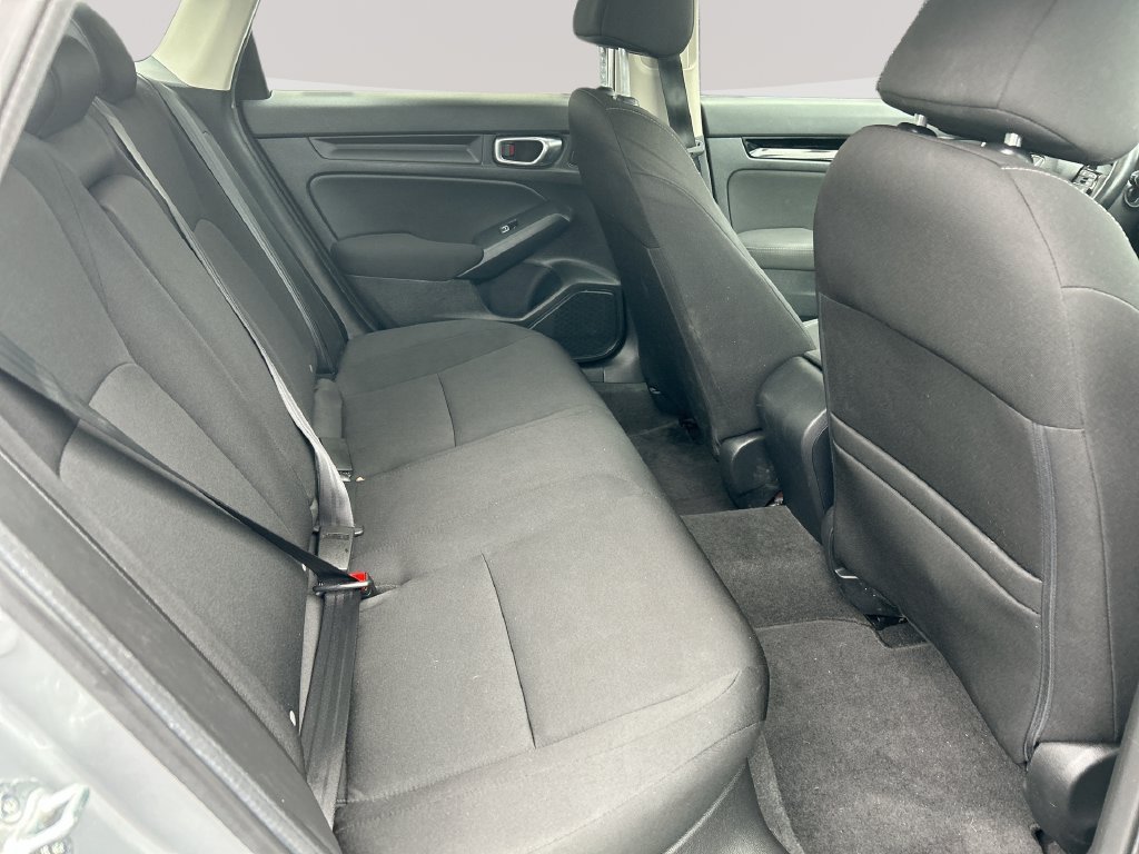 Used 2024  Honda EX image 30