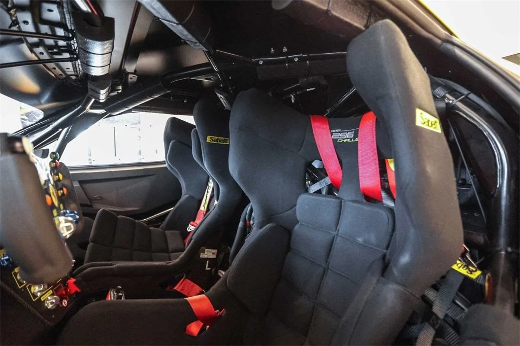 Used 2023 Giallo Modena Ferrari  image 24
