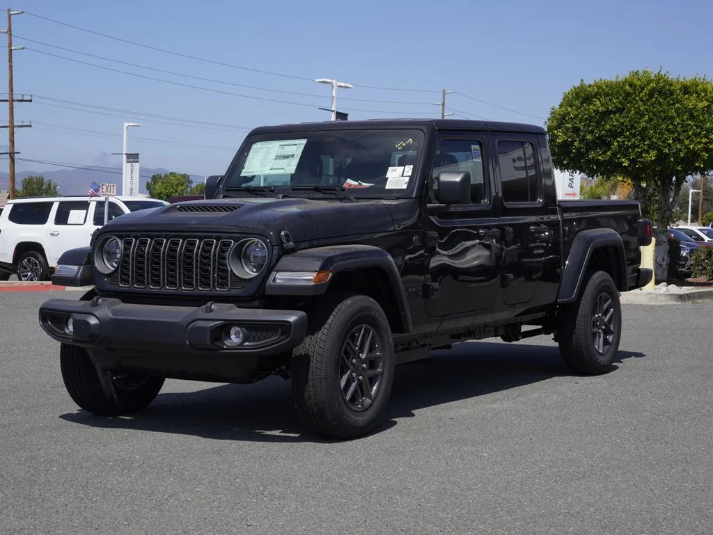 New 2026 Black Clear-Coat Exterior Paint Jeep Sport S image 7
