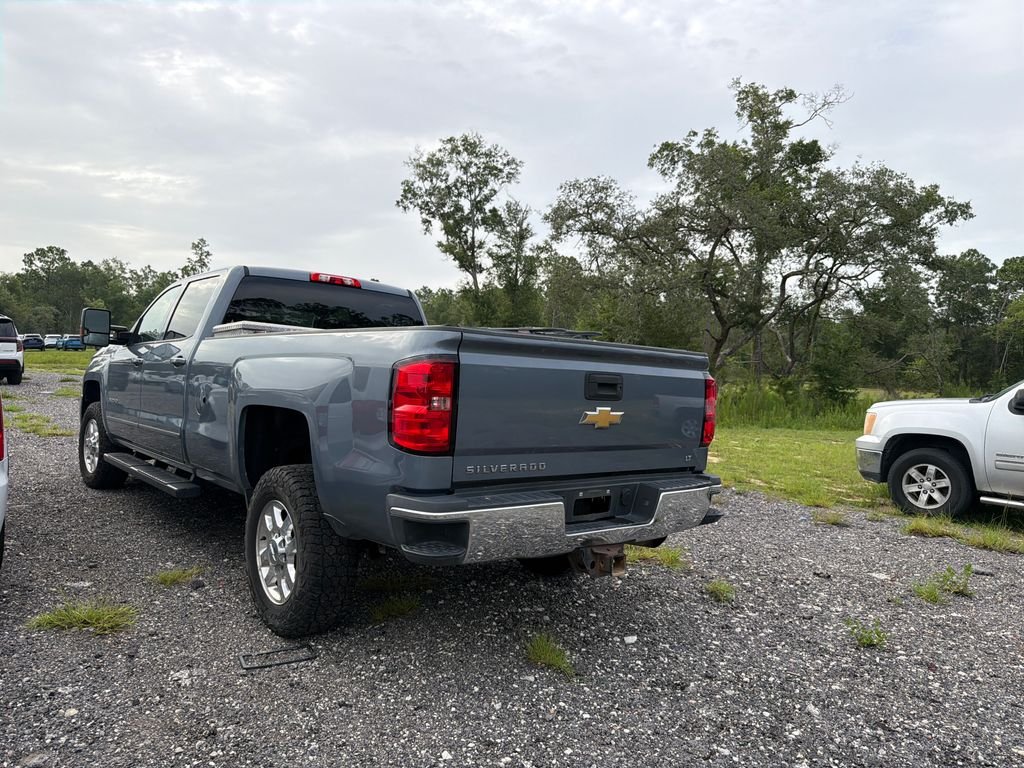 Used 2015 Gray Chevrolet LT image 8
