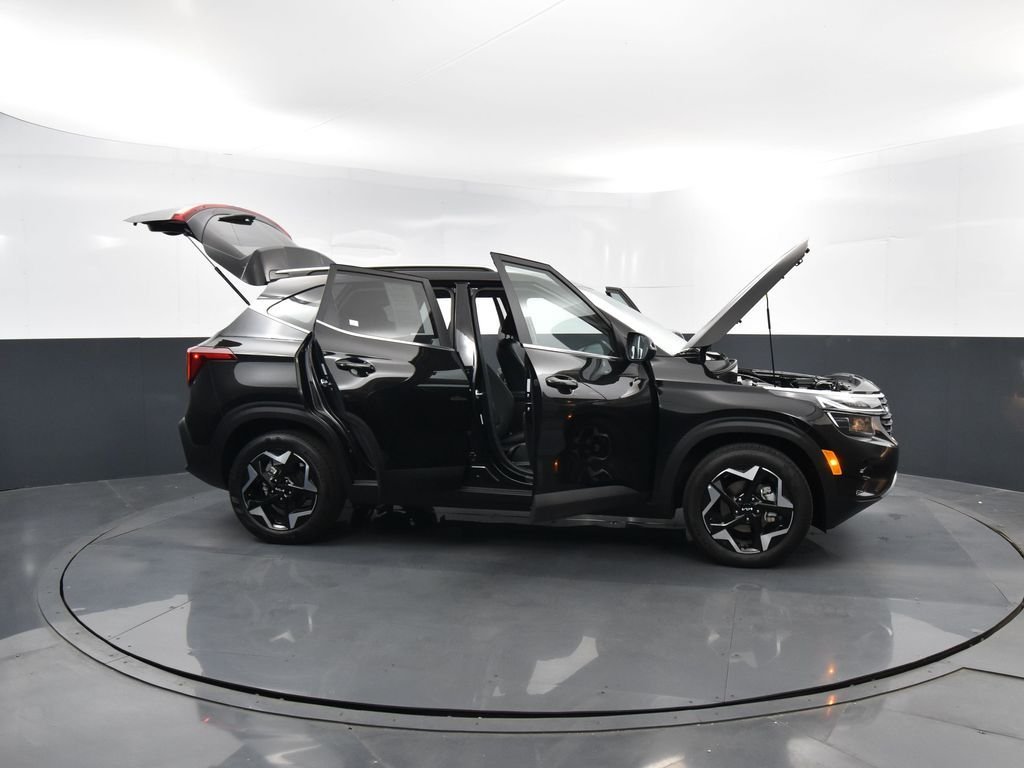 Certified Used 2025 Fusion Black Kia EX image 35