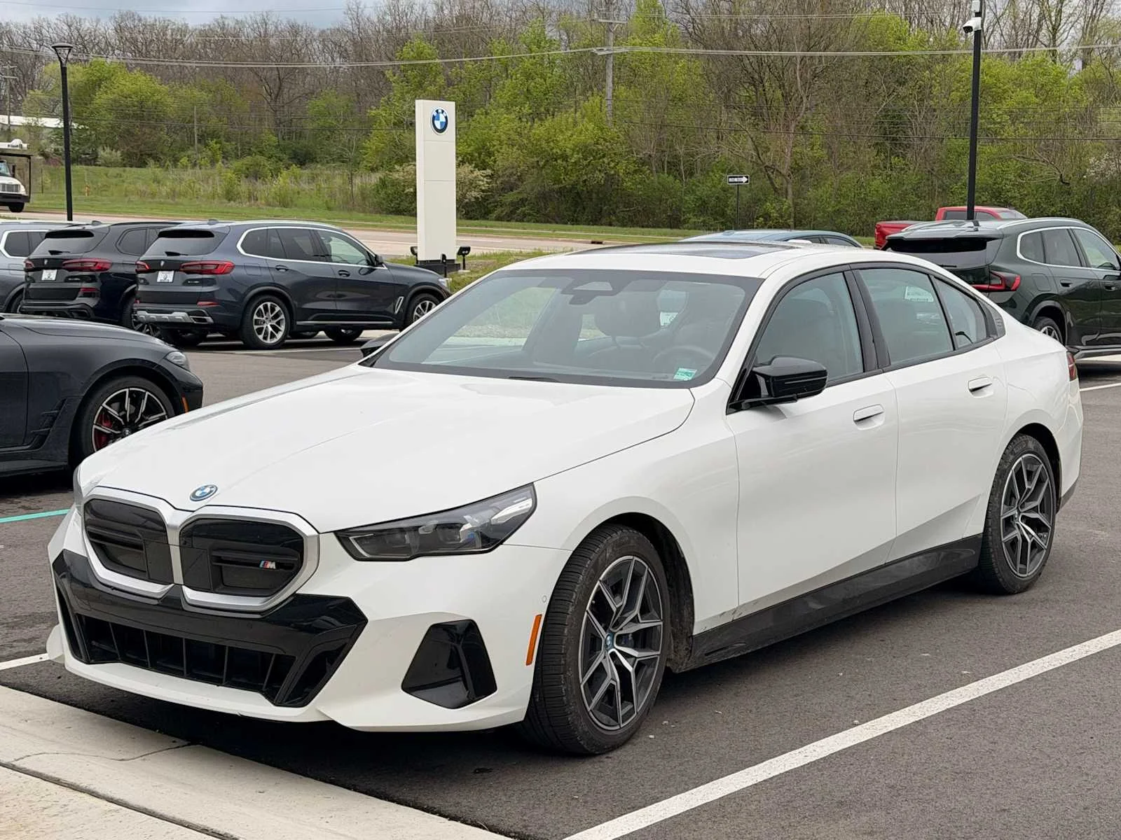 2024 BMW i5