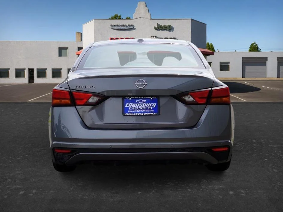 Used 2025 Gun Metallic Nissan SV image 6