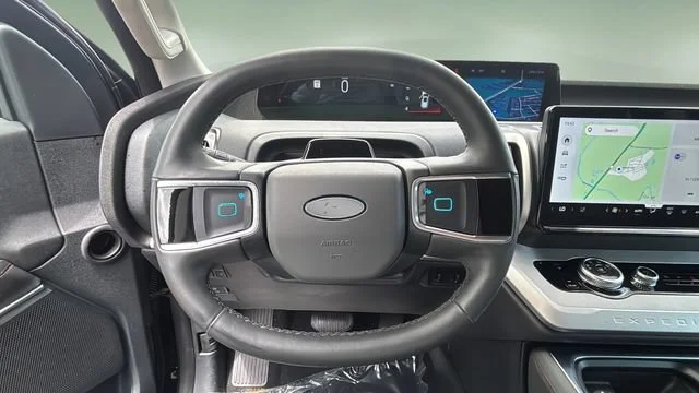 Used 2025 Black Ford Active image 12