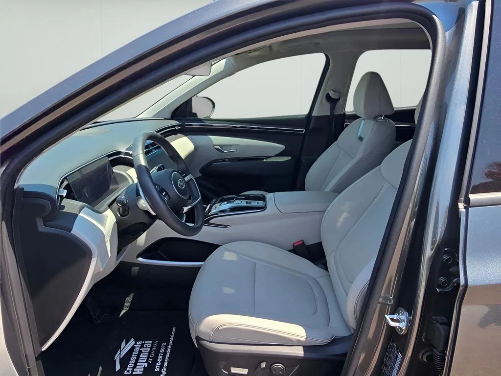 Used 2024 Amazon Gray Hyundai Limited image 10