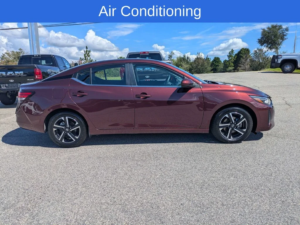 Used 2025  Nissan SV image 3
