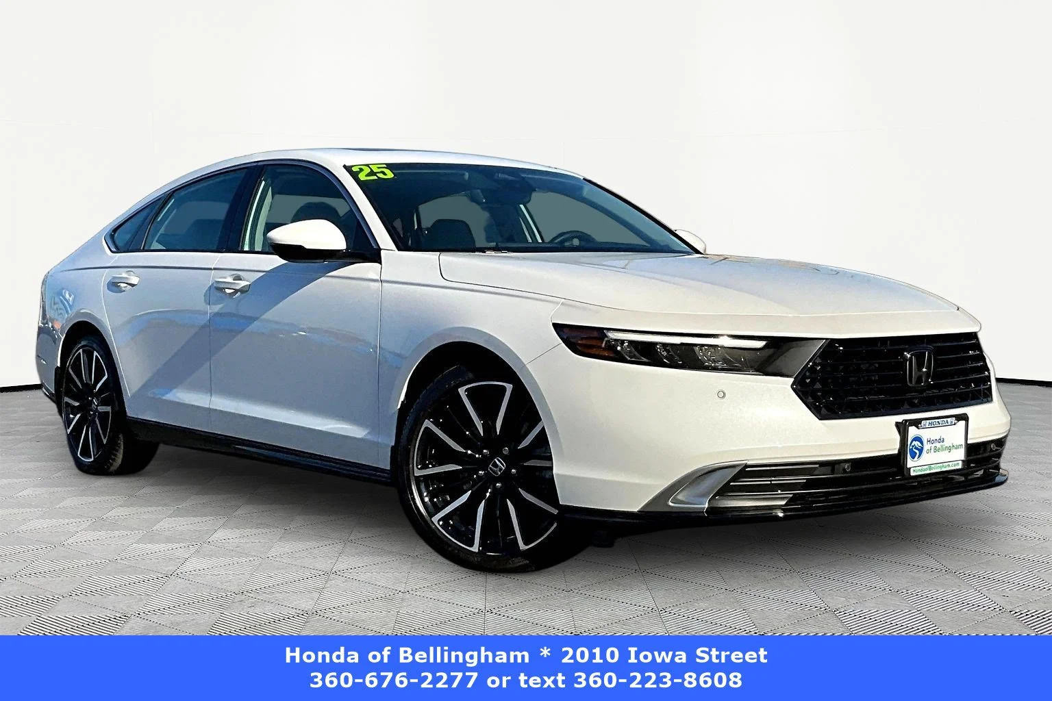 Certified Used 2025 Platinum White Pearl Honda HYBRID TOURING image 1