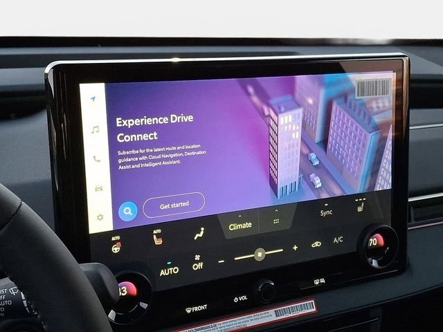 2026 Toyota bZ XLE - Photo 12