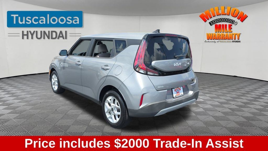Used 2023 Gray Kia LX image 5