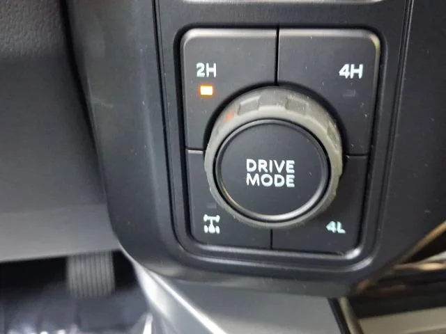 New 2026 Avalanche Ford F-250® Lariat® image 20