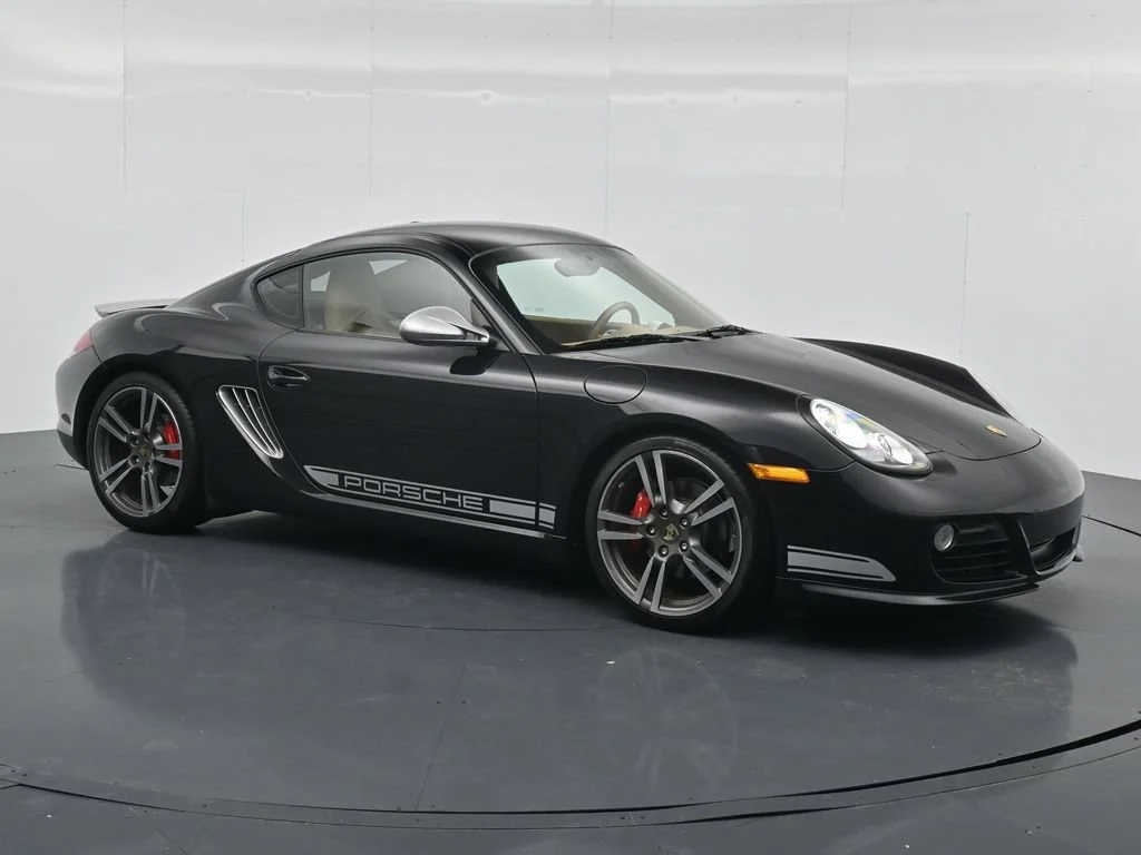 Used 2012 Black Porsche R image 9