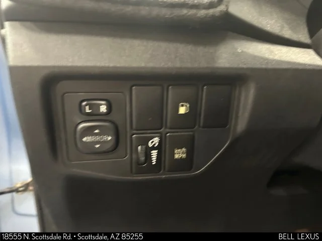 Used 2014 Blue Toyota Base image 22