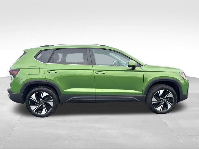 2026 Volkswagen Taos SE - Photo 8