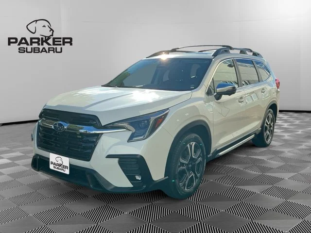 Used 2023 Crystal White Pearl Subaru Limited image 1