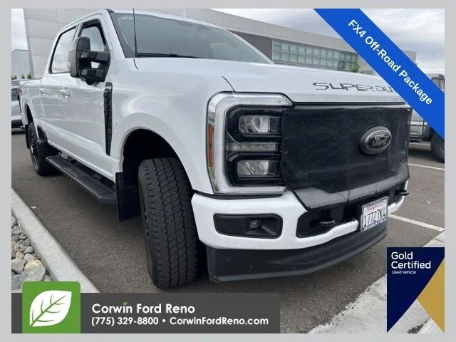 Certified Used 2026 Oxford White Ford Lariat image 1