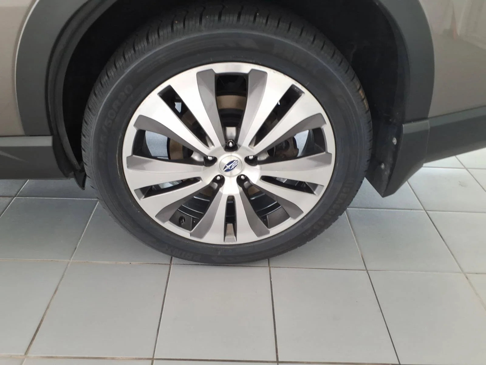 Used 2022 Brilliant Bronze Metallic Subaru Limited image 18
