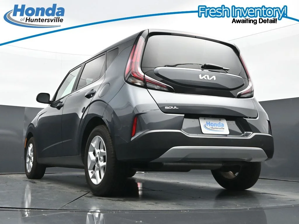 2025 Kia Soul LX - Photo 34