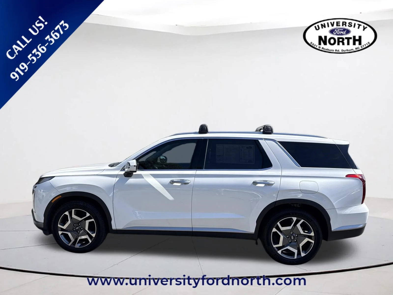 Used 2023 Hyper White Hyundai SEL image 4