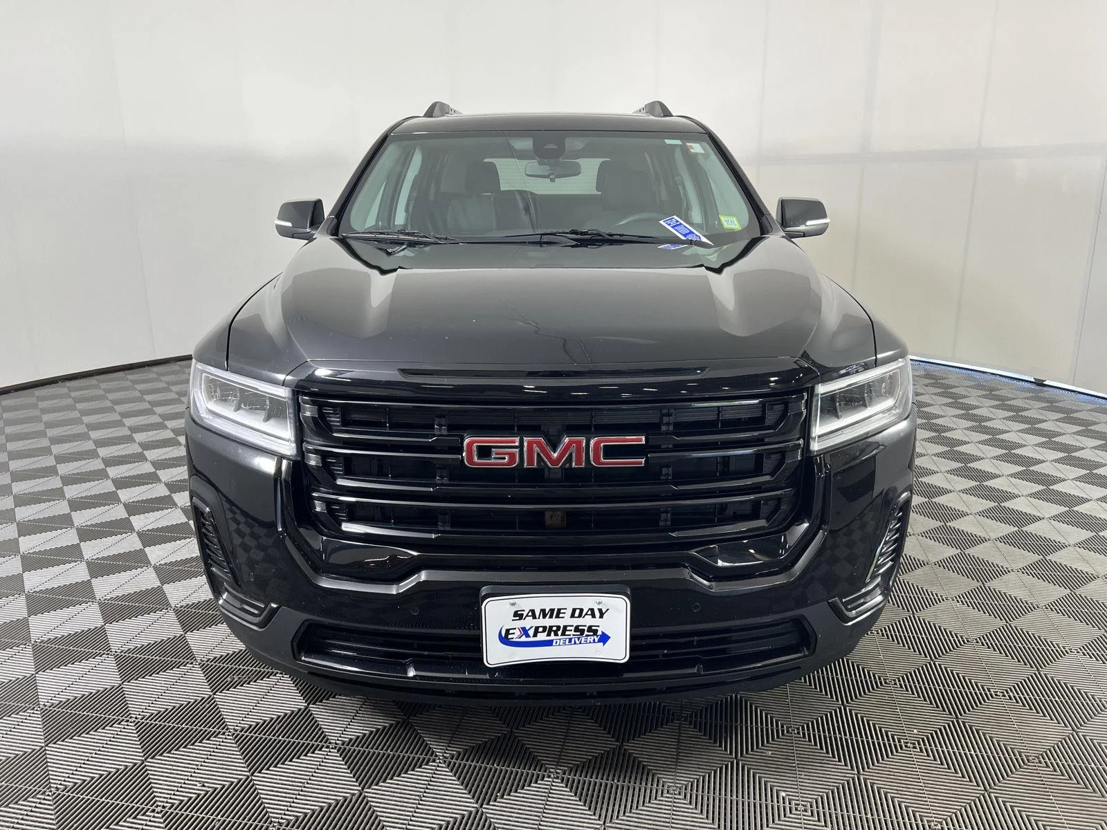 Used 2021 EBONY TWILIGHT METALLIC GMC SLE image 33