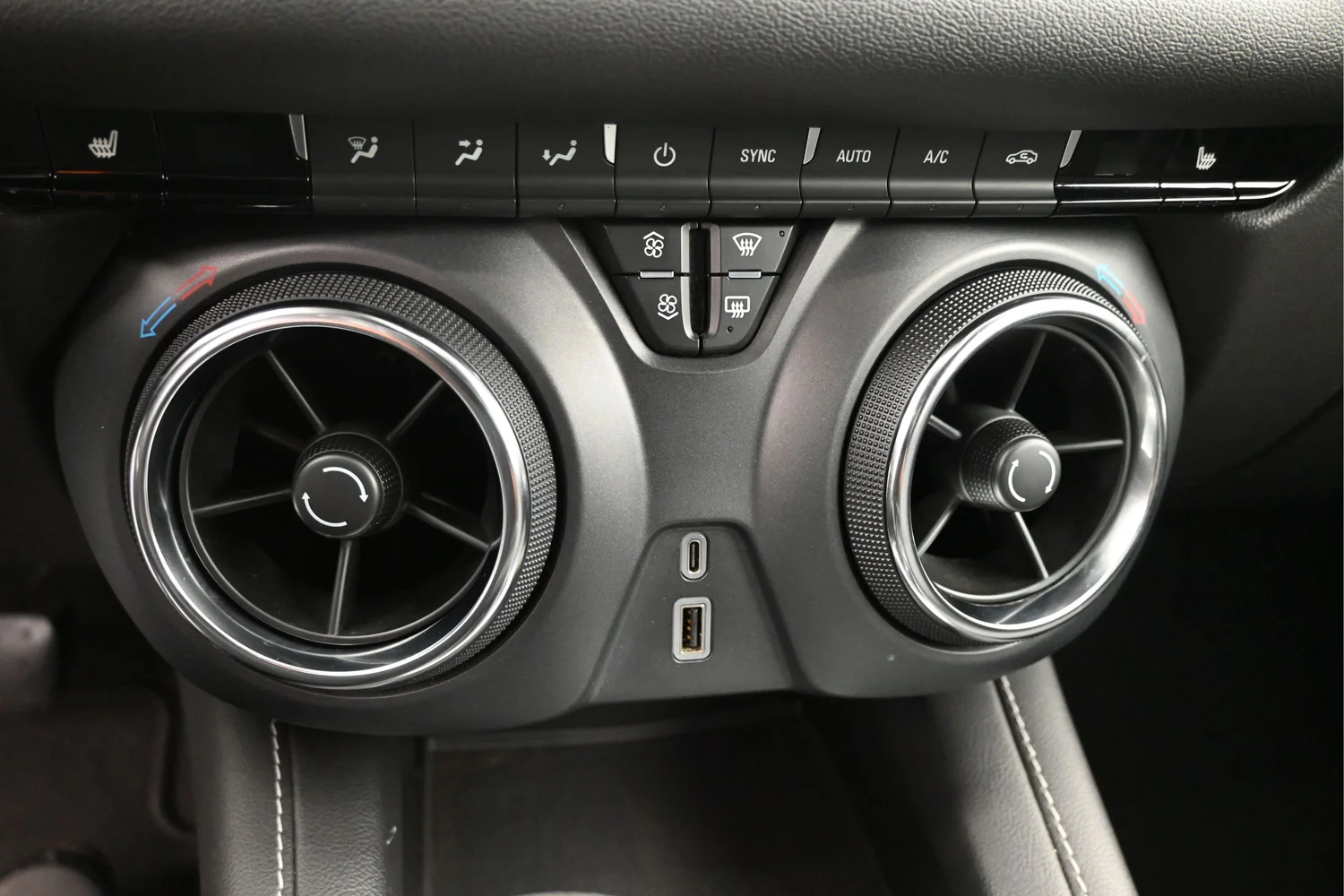 Used 2025 Black Chevrolet LT image 22