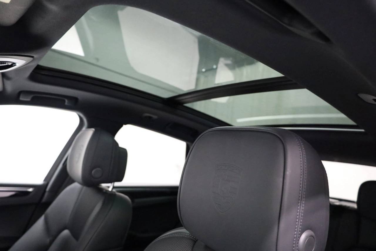 Used 2026 Dolomite Silver Metallic Porsche S image 20