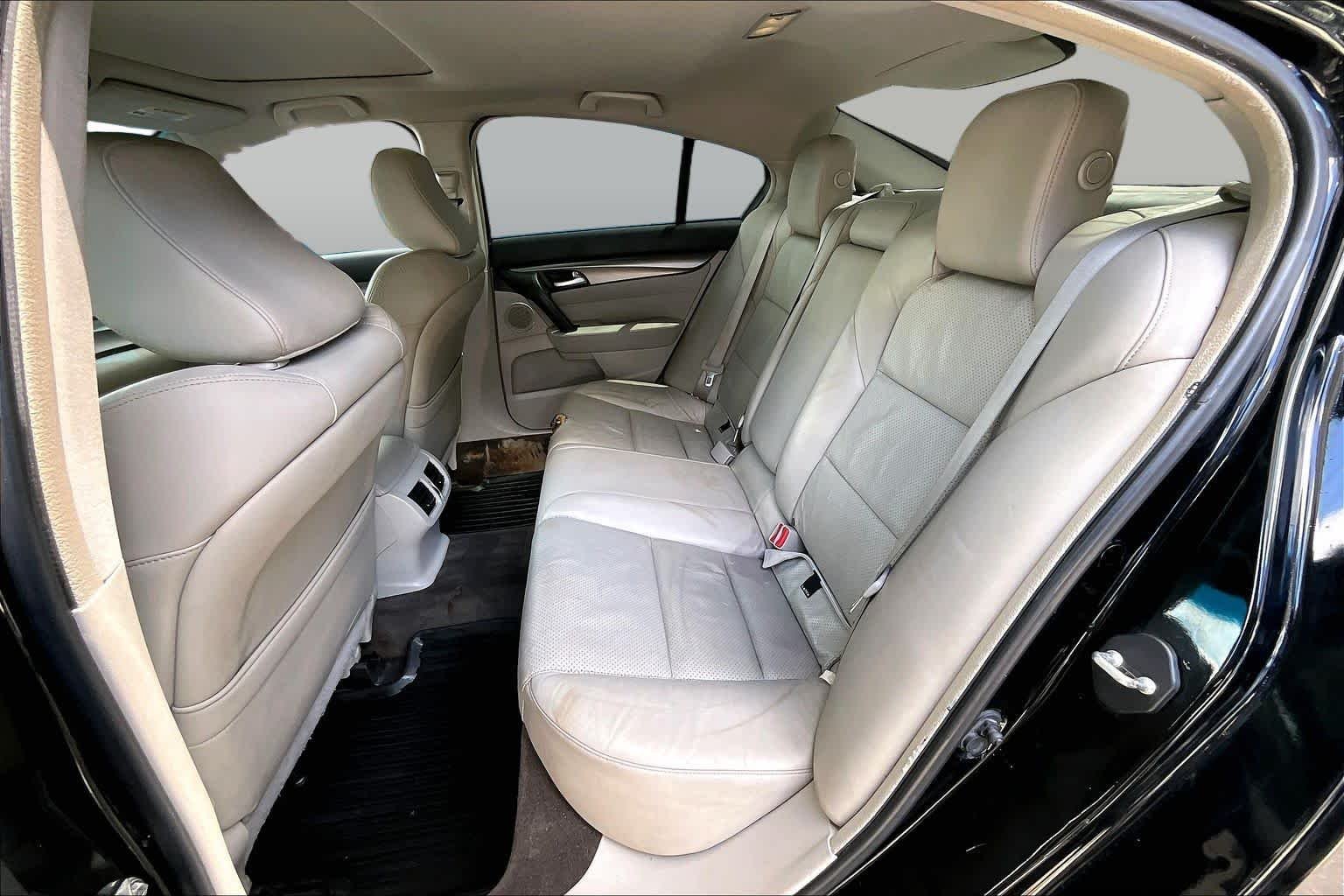 Used 2013 Crystal Black Pearl Acura Tech image 20