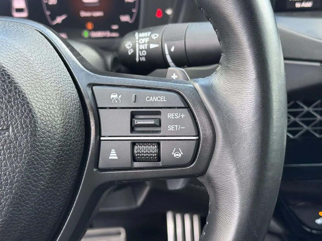 Used 2023  Honda Sport image 24