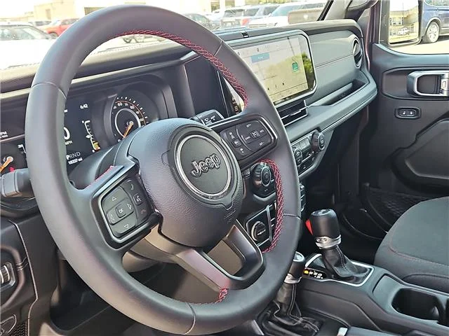 Used 2025 Gray Jeep Rubicon 4x4 image 12