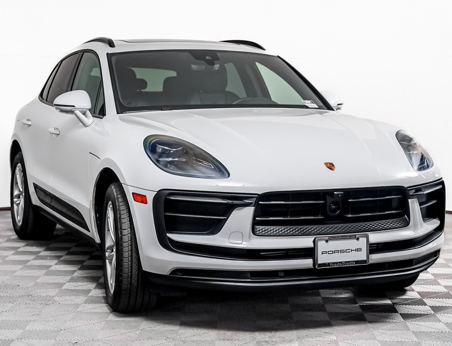 Used 2026 White Porsche  image 8
