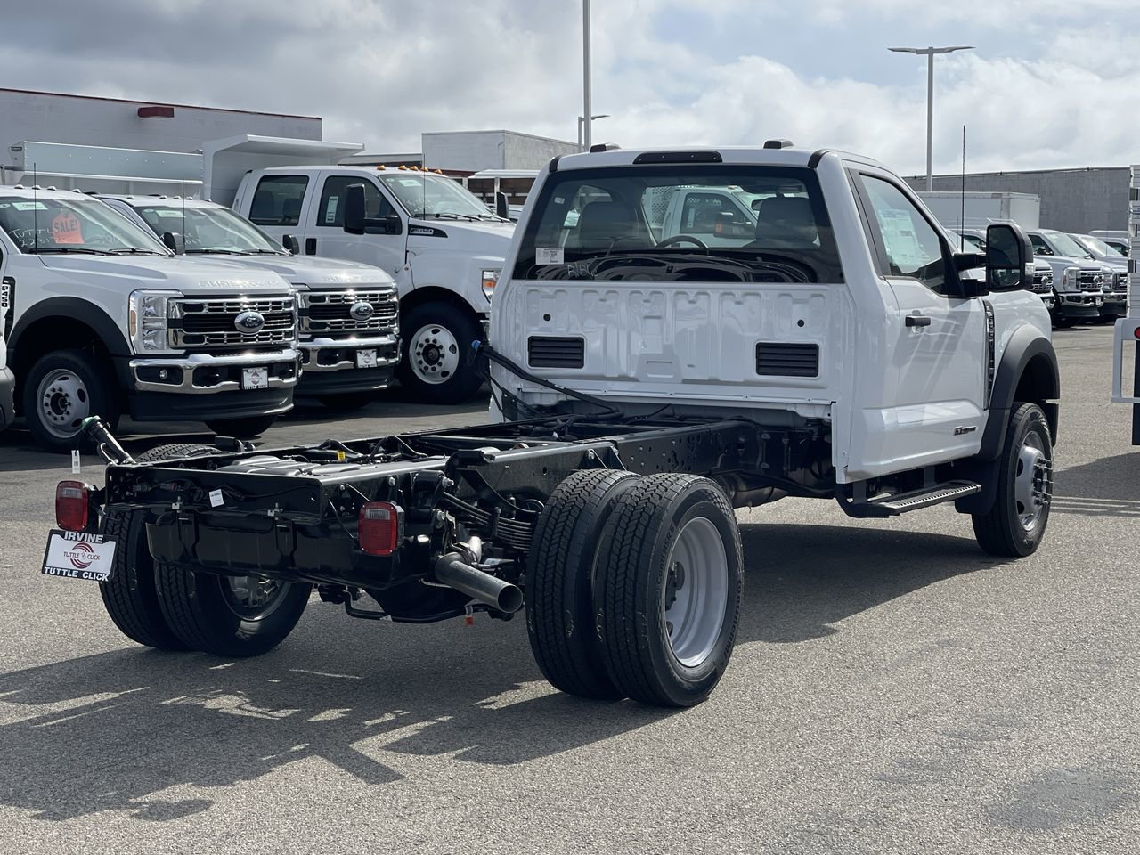 2025 Ford F-550 Super Duty Chassis Cab XL - Photo 6