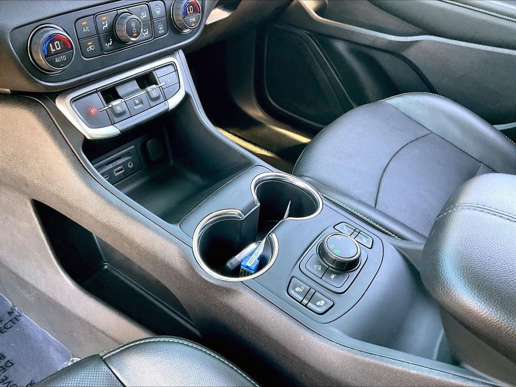 Used 2024 Black GMC SLT image 19