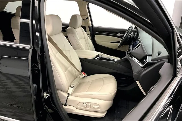 Used 2023 Ebony Twilight Metallic Buick Essence image 8