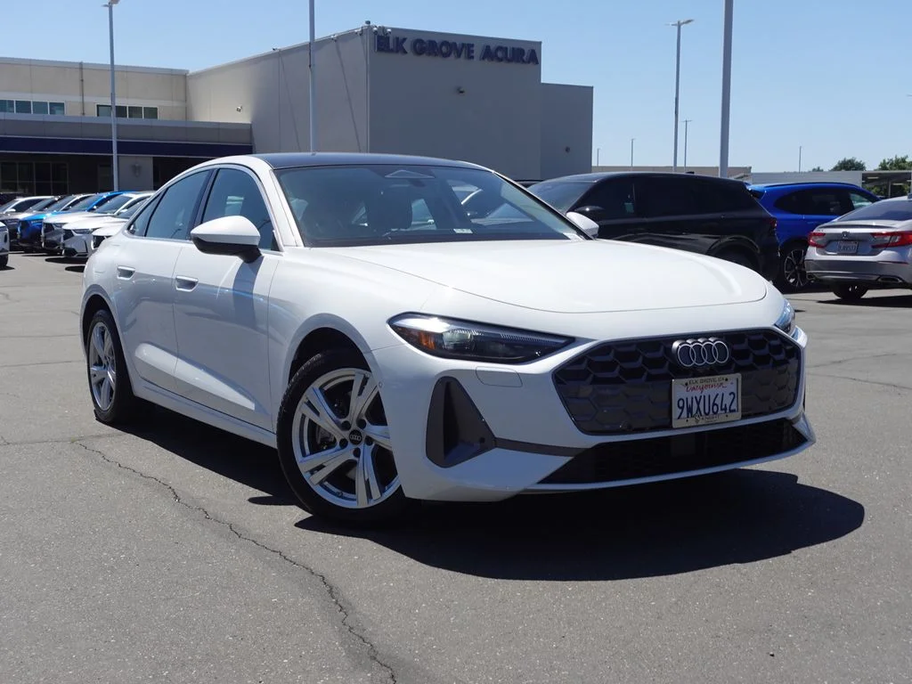 Certified Used 2025 White Audi 2.0T Premium image 3