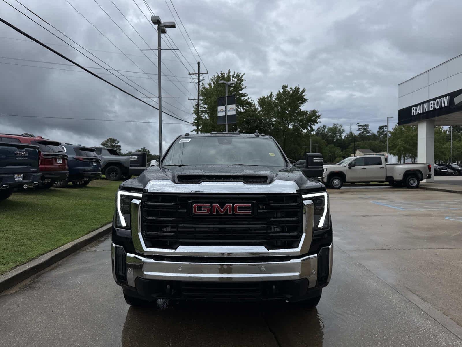 New 2026 Onyx Black GMC Pro DRW image 2