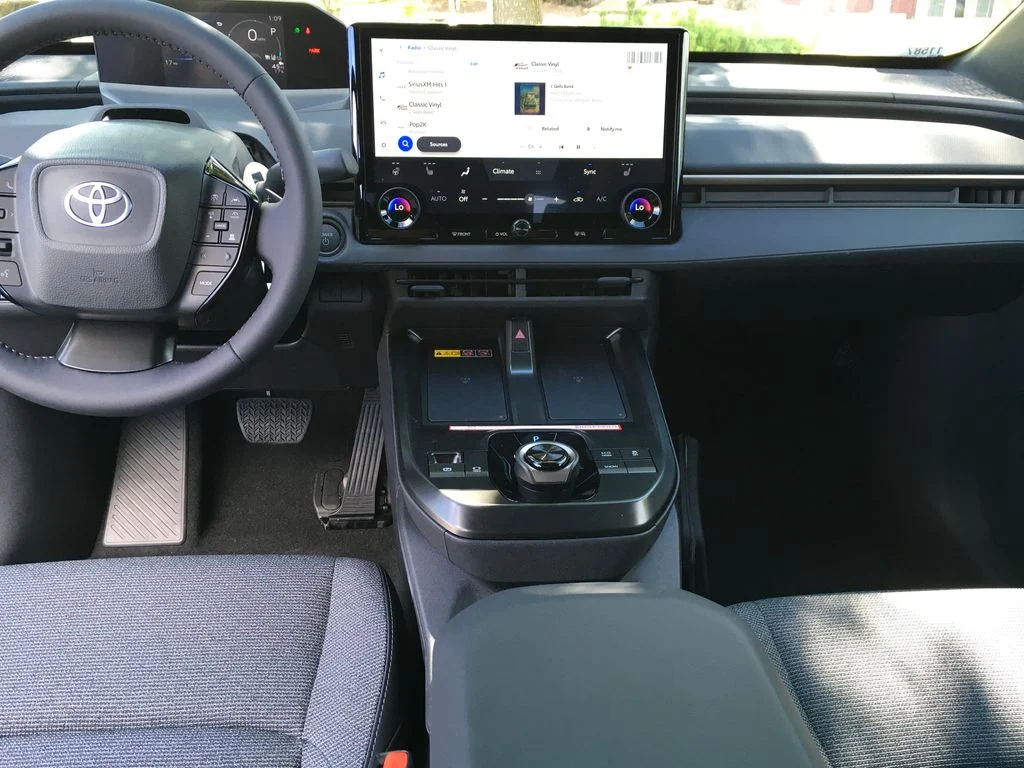 New 2026  Toyota XLE Plus image 23