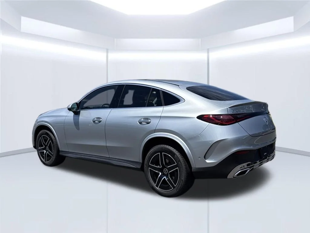 New 2026 Cirrus Silver Metallic Mercedes-Benz GLC 300 image 38