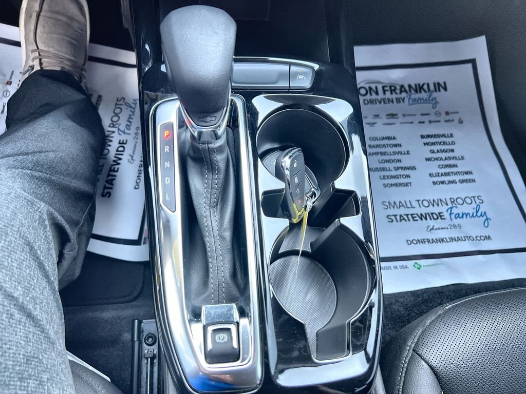 Used 2025 Green Chevrolet ACTIV image 19