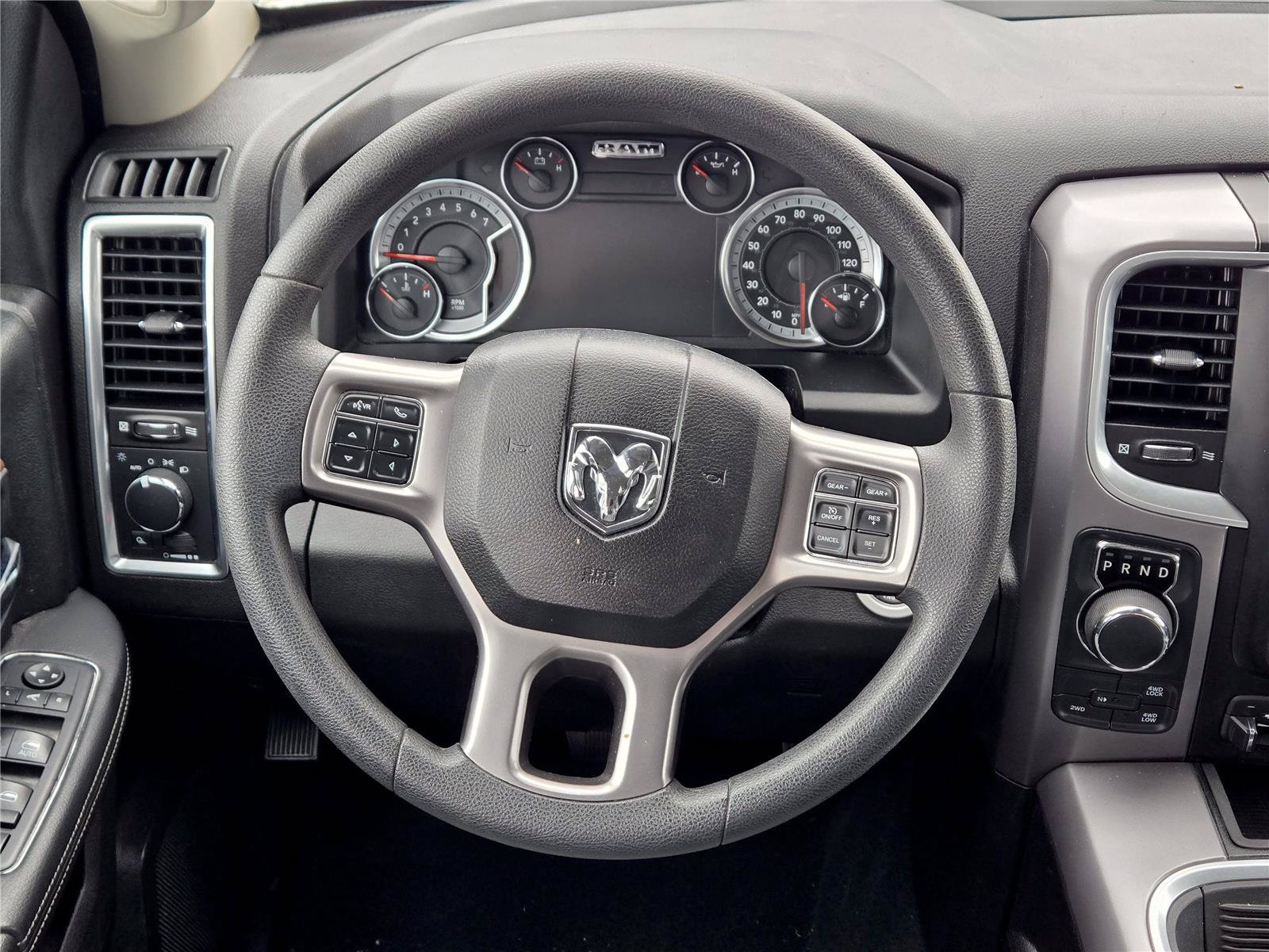 2023 RAM Ram 1500 Classic SLT - Photo 20