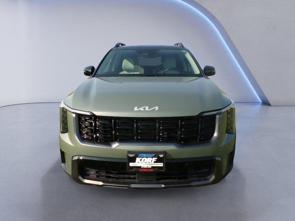 Used 2024 Jungle Green Kia X-Line EX image 2