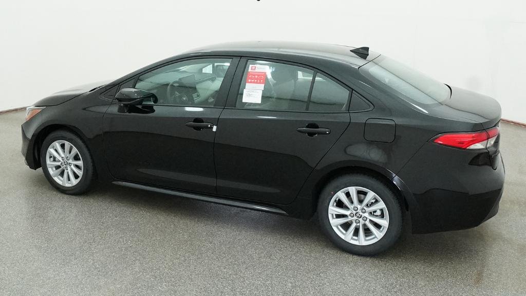 New 2026 Midnight Black Metallic Toyota LE image 44