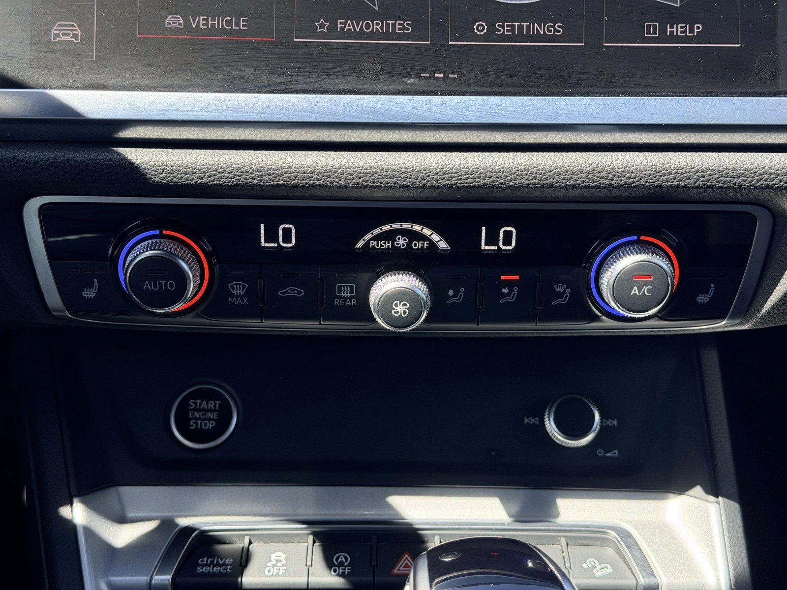 Used 2023  Audi S line Premium image 22