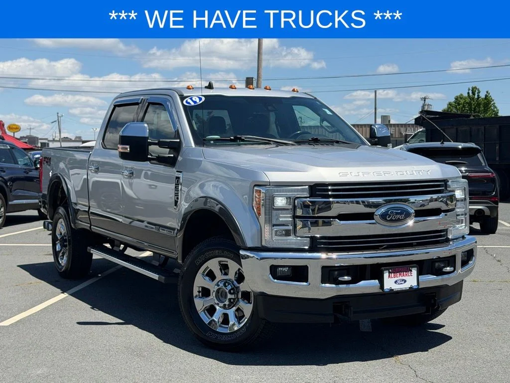 2019 Ford F-350 Lariat 4x4 Crew Cab 6-1/2' Box SRW's photo