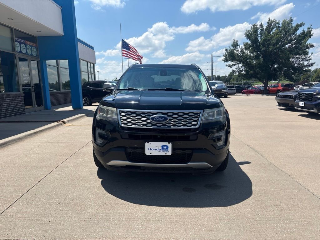 Used 2016 Black Ford Platinum image 2