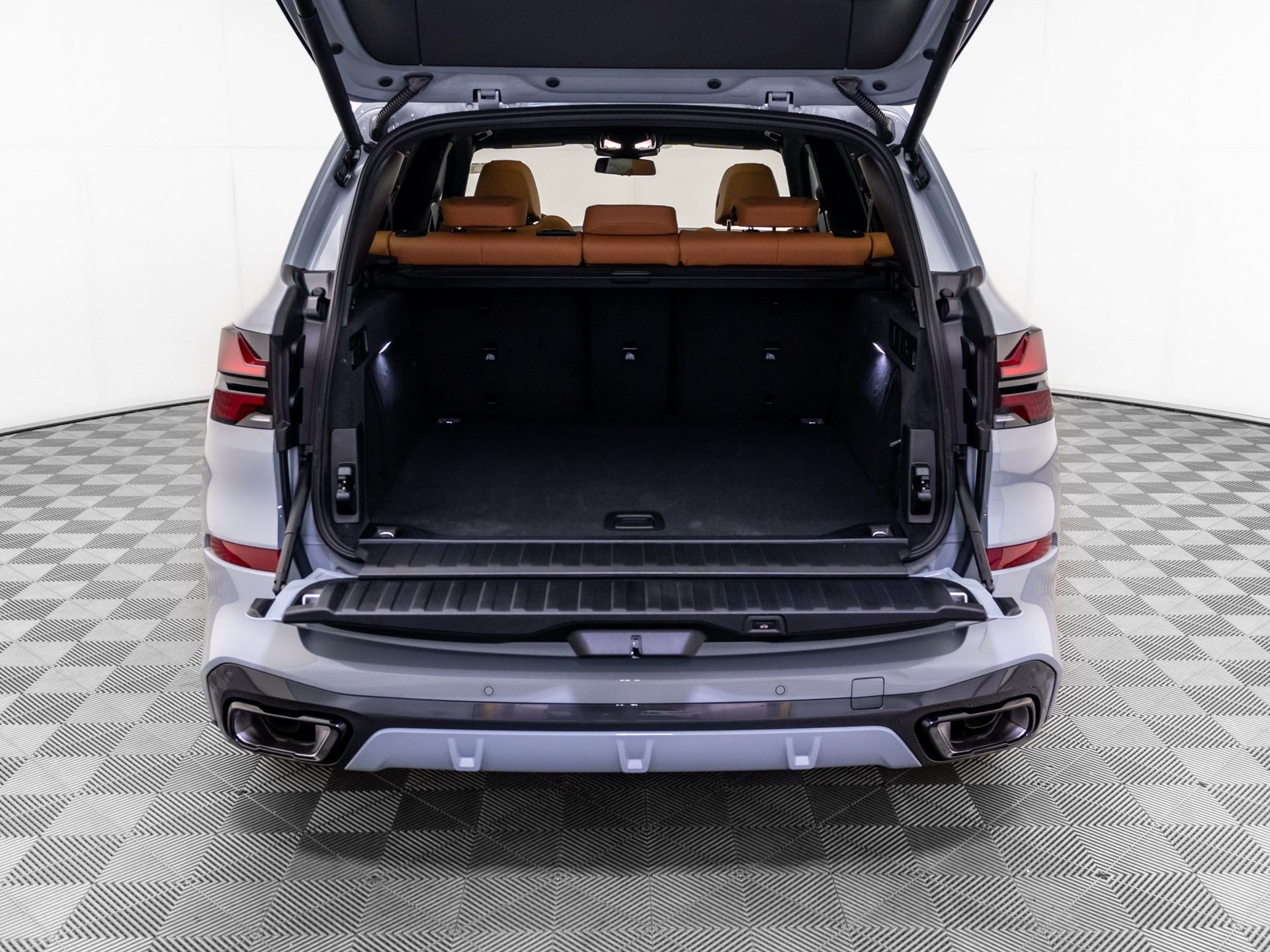 New 2026 Brooklyn Grey Metallic BMW xDrive40i image 36