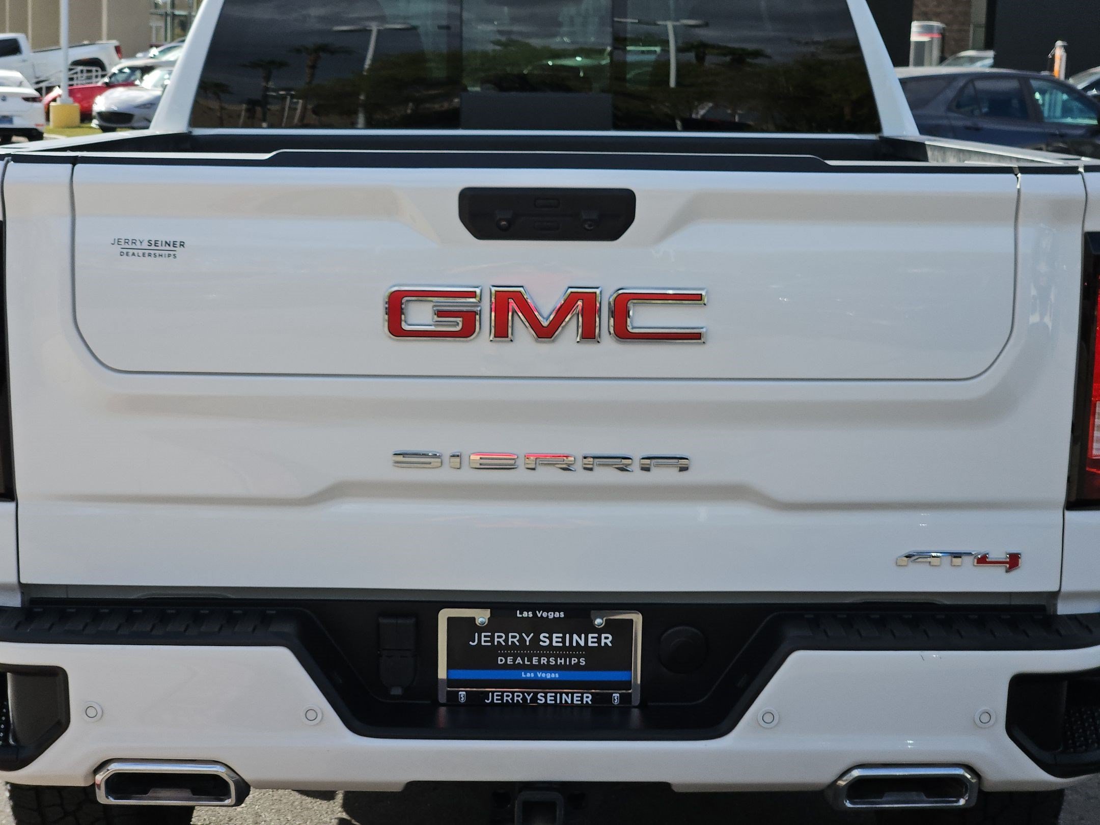 Used 2025 Summit White GMC AT4 image 14