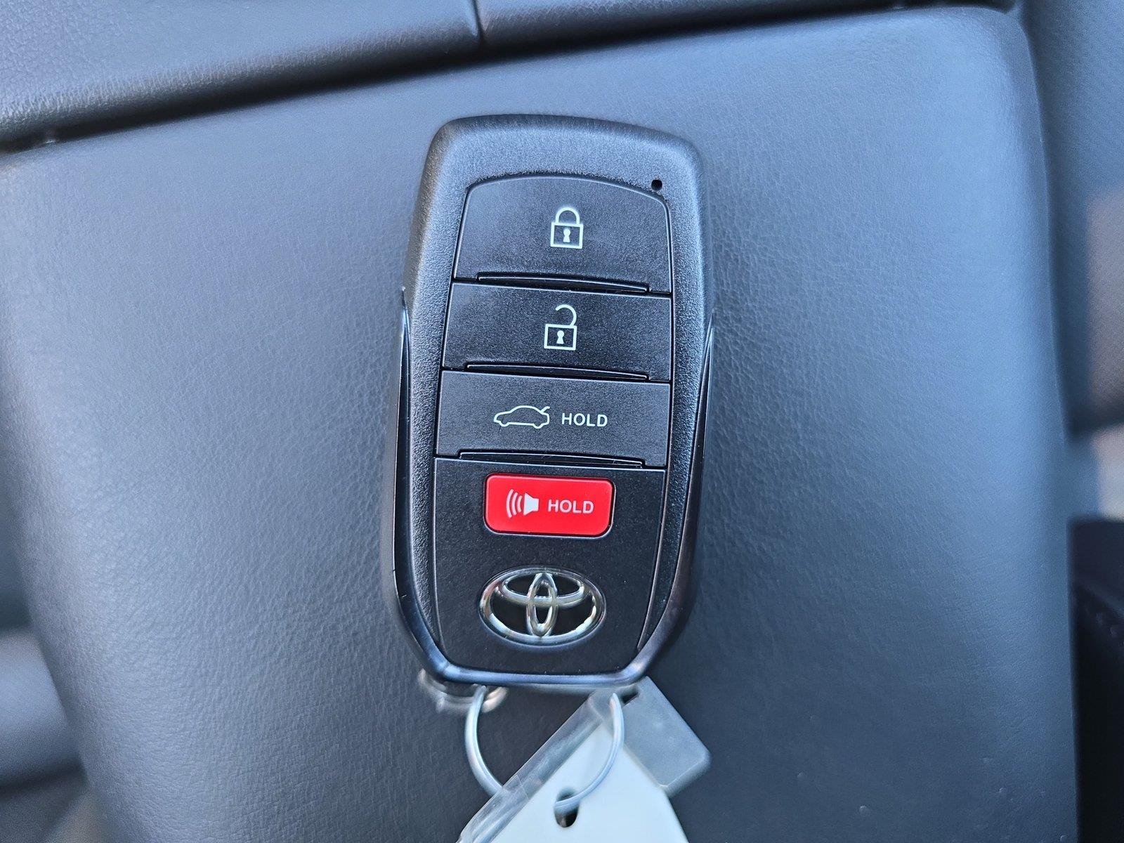 Used 2023 Black Toyota Platinum image 28