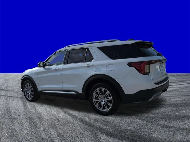 New 2026 Star White Metallic Tri-Coat Ford Platinum™ image 6